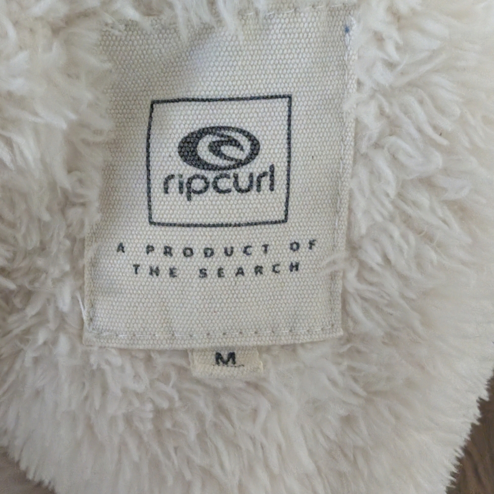 Faux Fur Jacket From Rip Curl - Picture 4 of 4